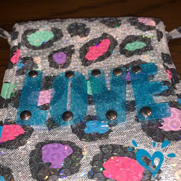 Animal print mini messenger bag from Justi… - Picture 3 of 8